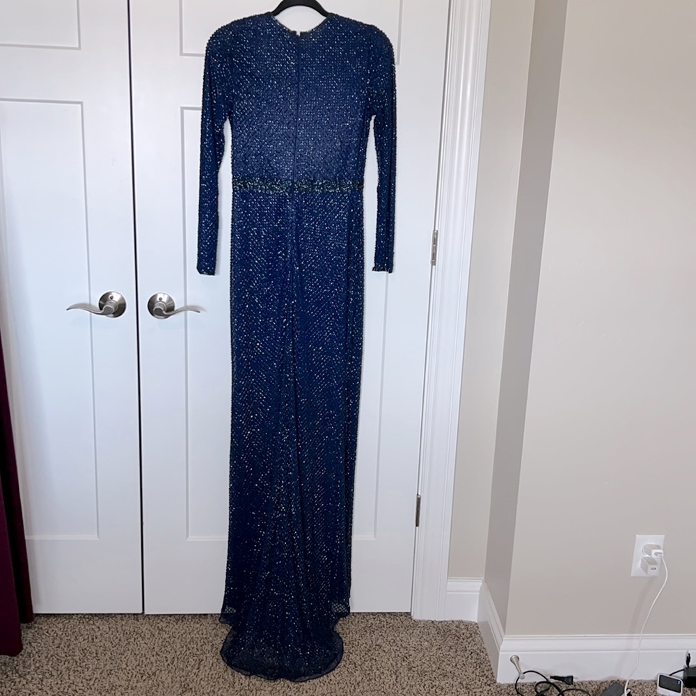 NWT Mac Duggal Beaded High Neck Long Sleeve Gown With Detailed Belt - 5056 - Picture 3 of 5